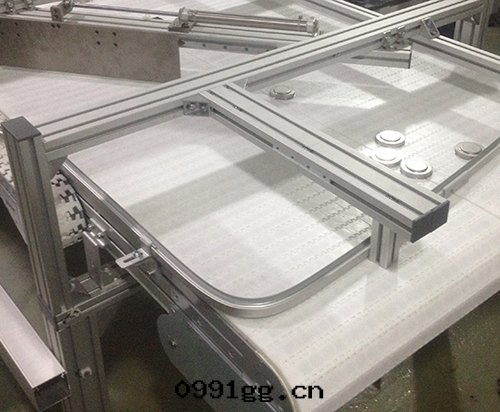 柔性(xìng)链輸送機(jī)的(de)維护应該怎样去(qù)進(jìn)行？