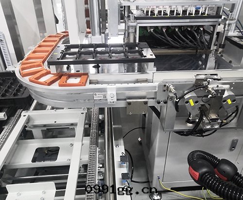 柔性(xìng)輸送带(dài)安(ān)装