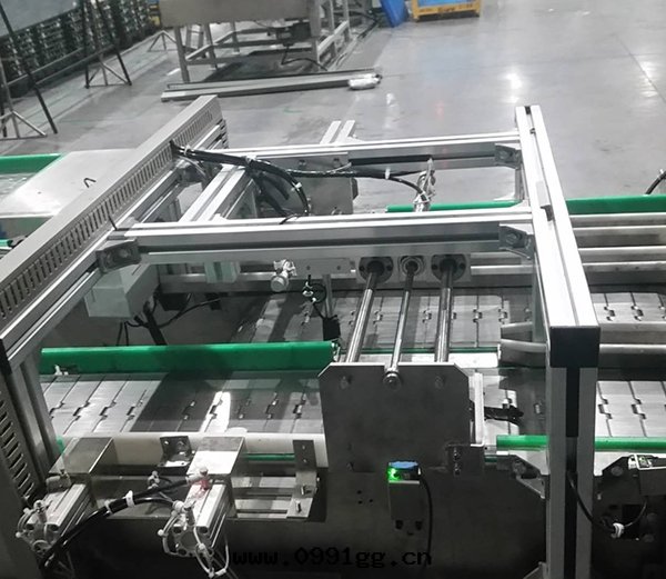 台(tái)灣不(bù)鏽钢链闆