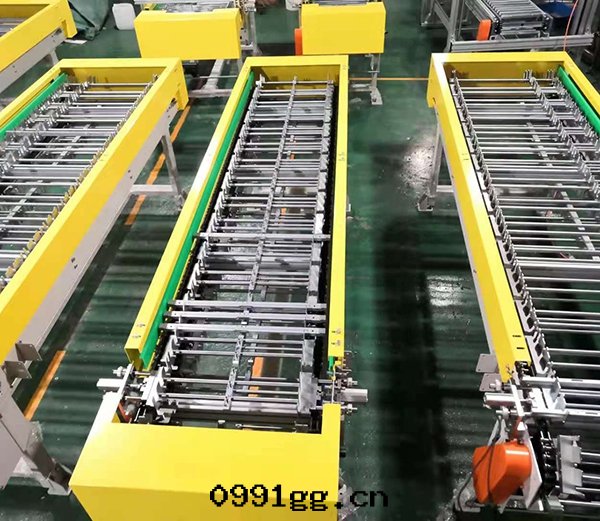 機(jī)器人(rén)抓取(qǔ)工装線(xiàn)