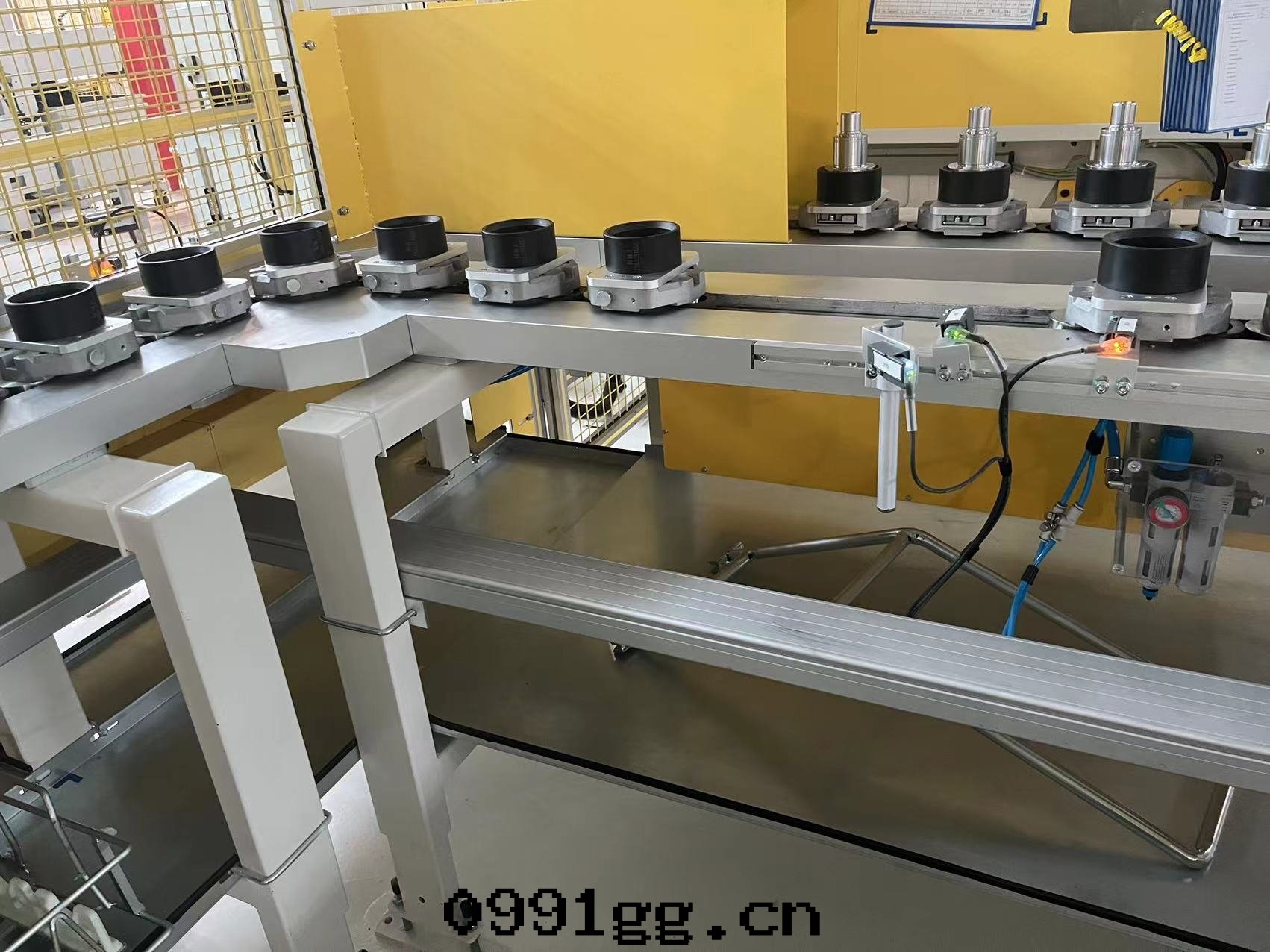 托盤輸送線(xiàn)龍骨(gǔ)链（汽車行業）