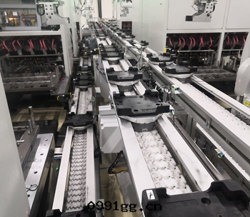 83托盤輸送線(xiàn)